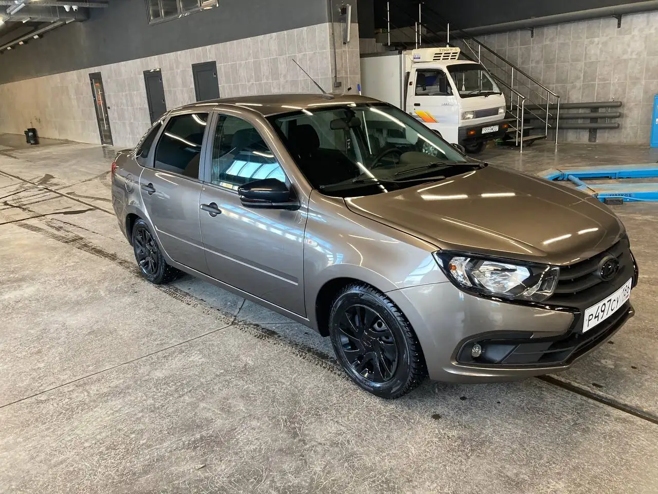 LADA Granta 2021 года выпуска с небольшим пробегом - Легковые автомобили (Авто) в Тюмень