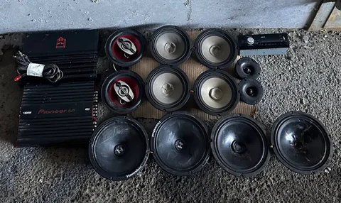 Продам рабочий звуковой товар - Кухонная техника в Тюмень