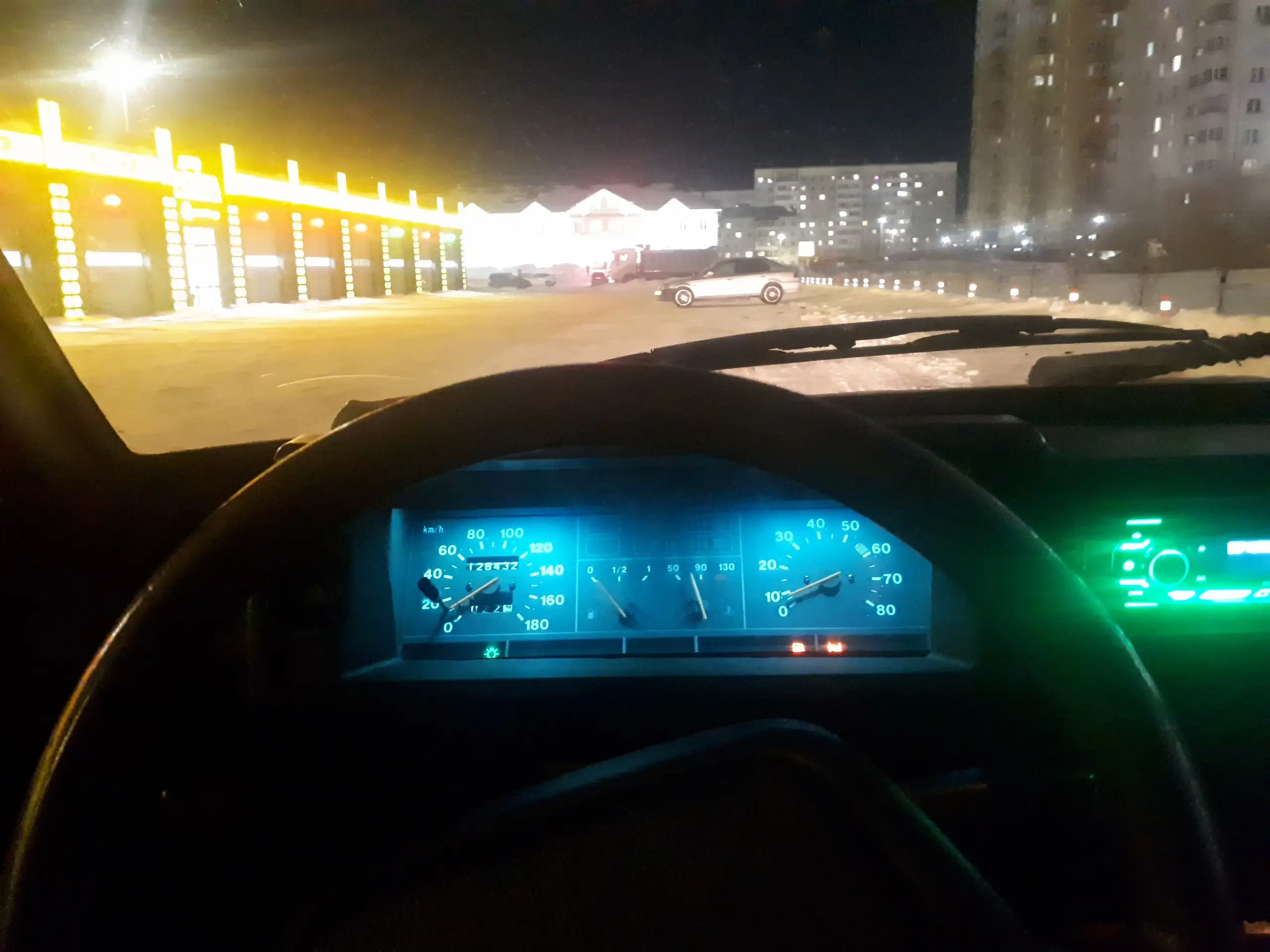 Продажа ВАЗ 2109 1998 года - Легковые автомобили (Авто) в Тюмень