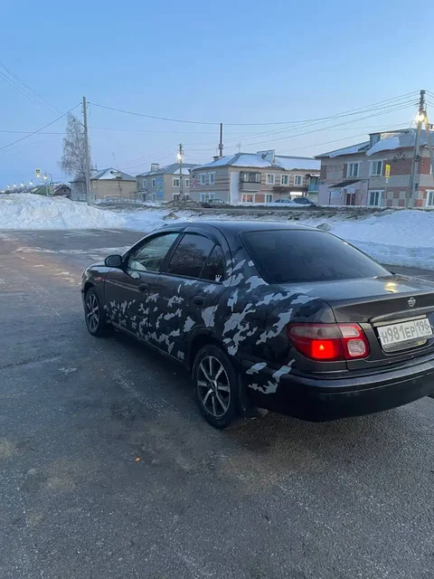 Автомобиль 2001 года на ходу с документами - Кроссовер/SUV в Тюмень