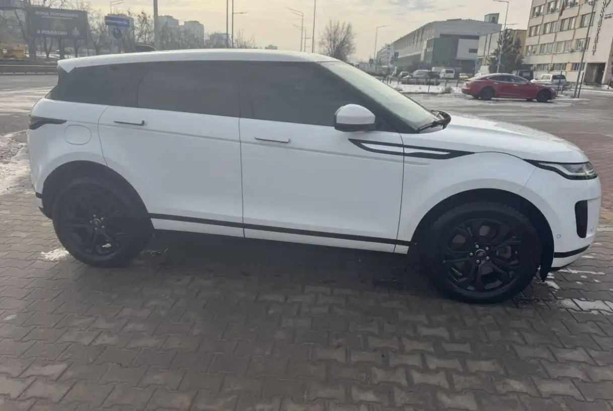 Range Rover Evoque 2021 дизель полный привод - Кроссовер (Авто) в Тюмень