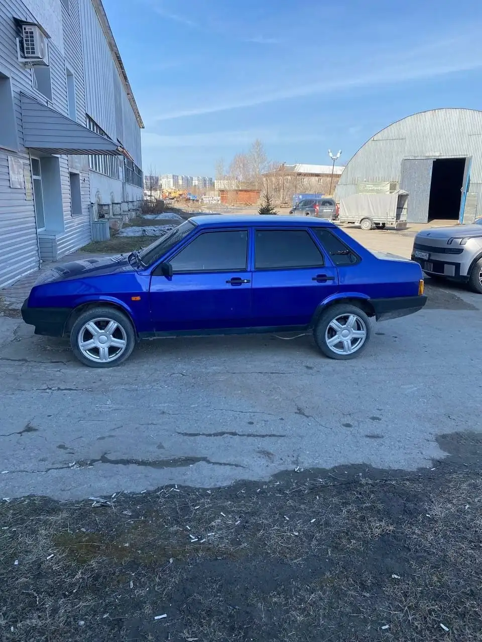 Продажа автомобиля на авторынке Тюмень - Авто в Тюмень