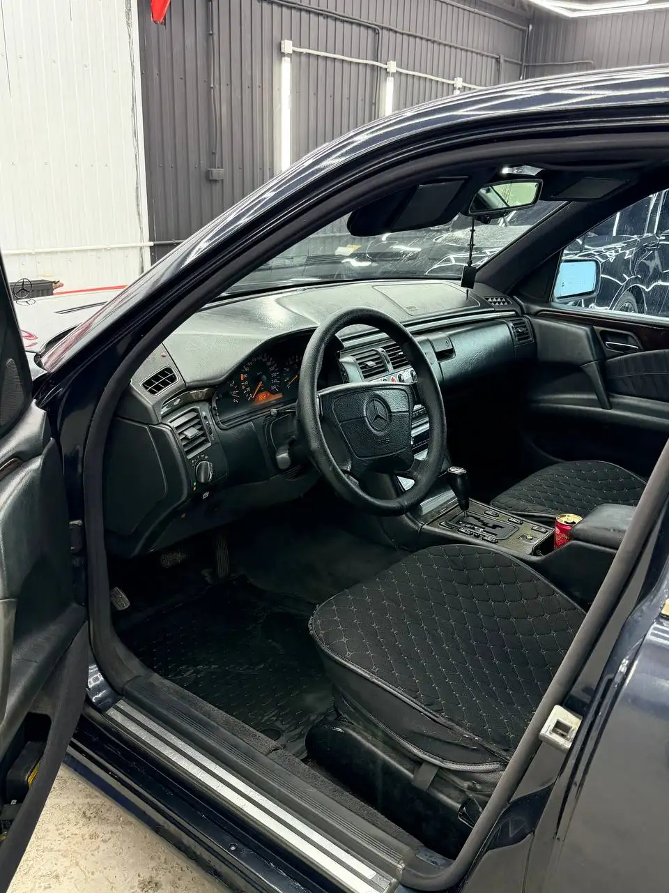 Mercedes W210 1997 с двигателем 5.0, полным рестайлингом и ГБО - Авто в Нижневартовск