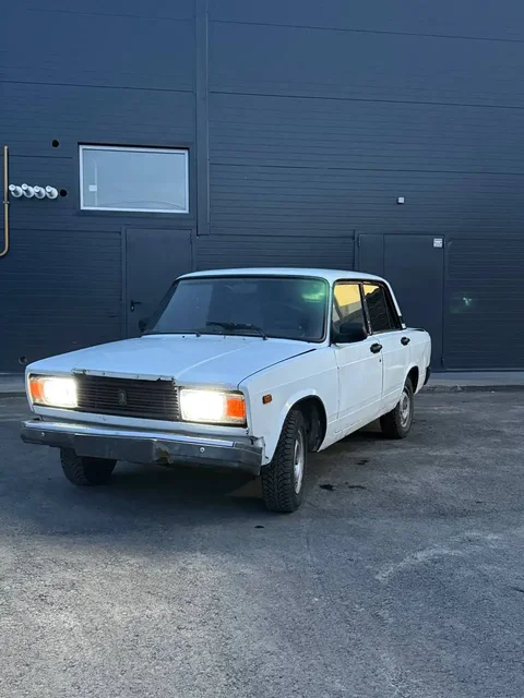 ВАЗ 2105 2006 года в Тюмени - Легковые автомобили в Тюмень