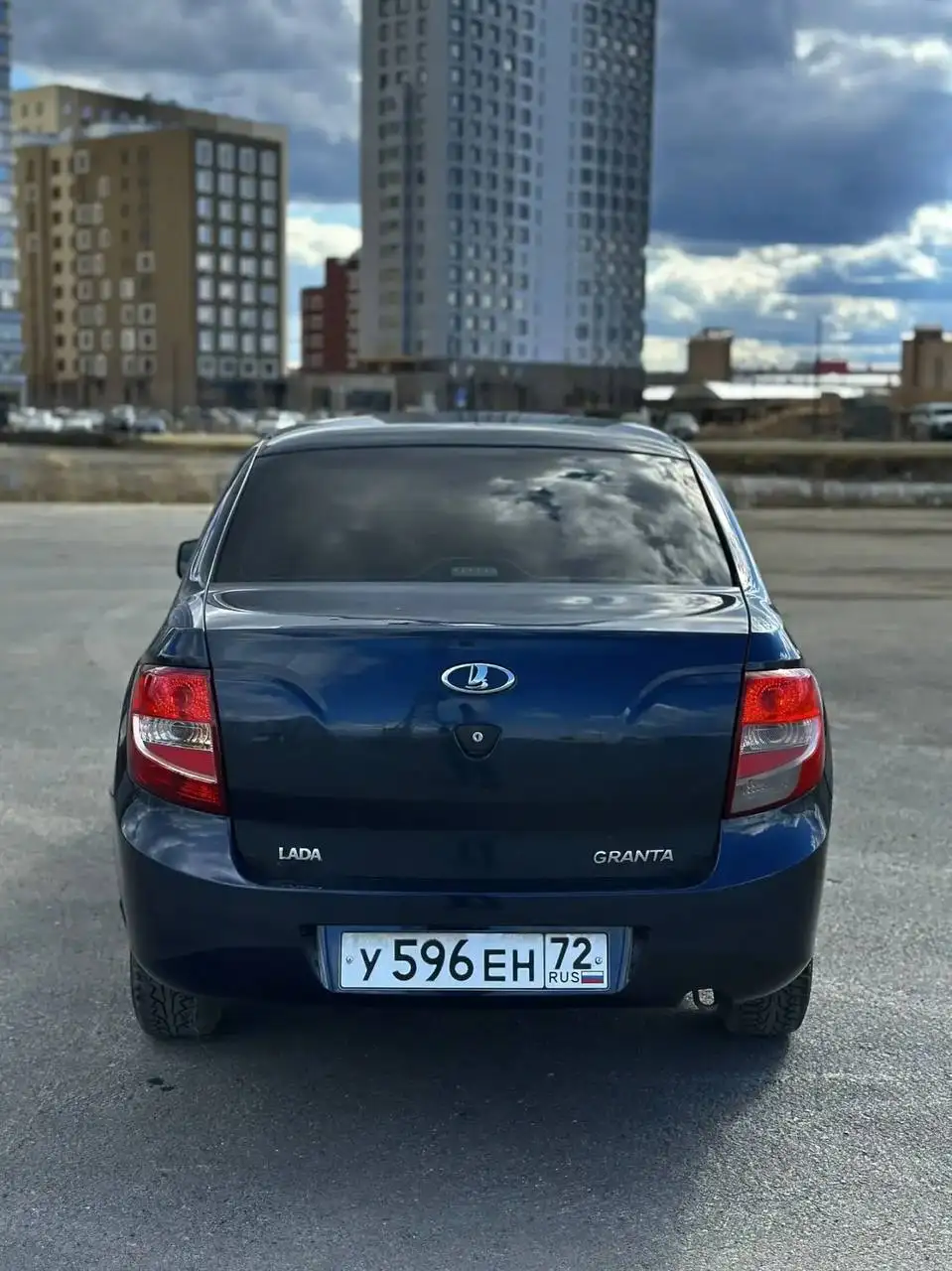 Продажа Лада Гранта 2013 года - Легковые автомобили (Авто) в Тюмень