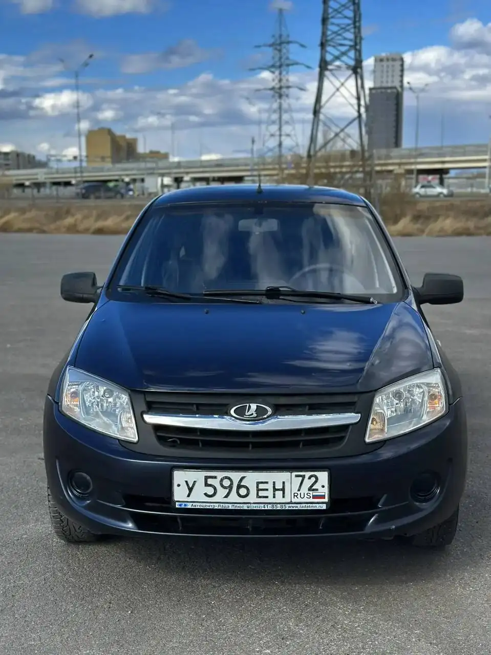 Продажа Лада Гранта 2013 года - Легковые автомобили (Авто) в Тюмень