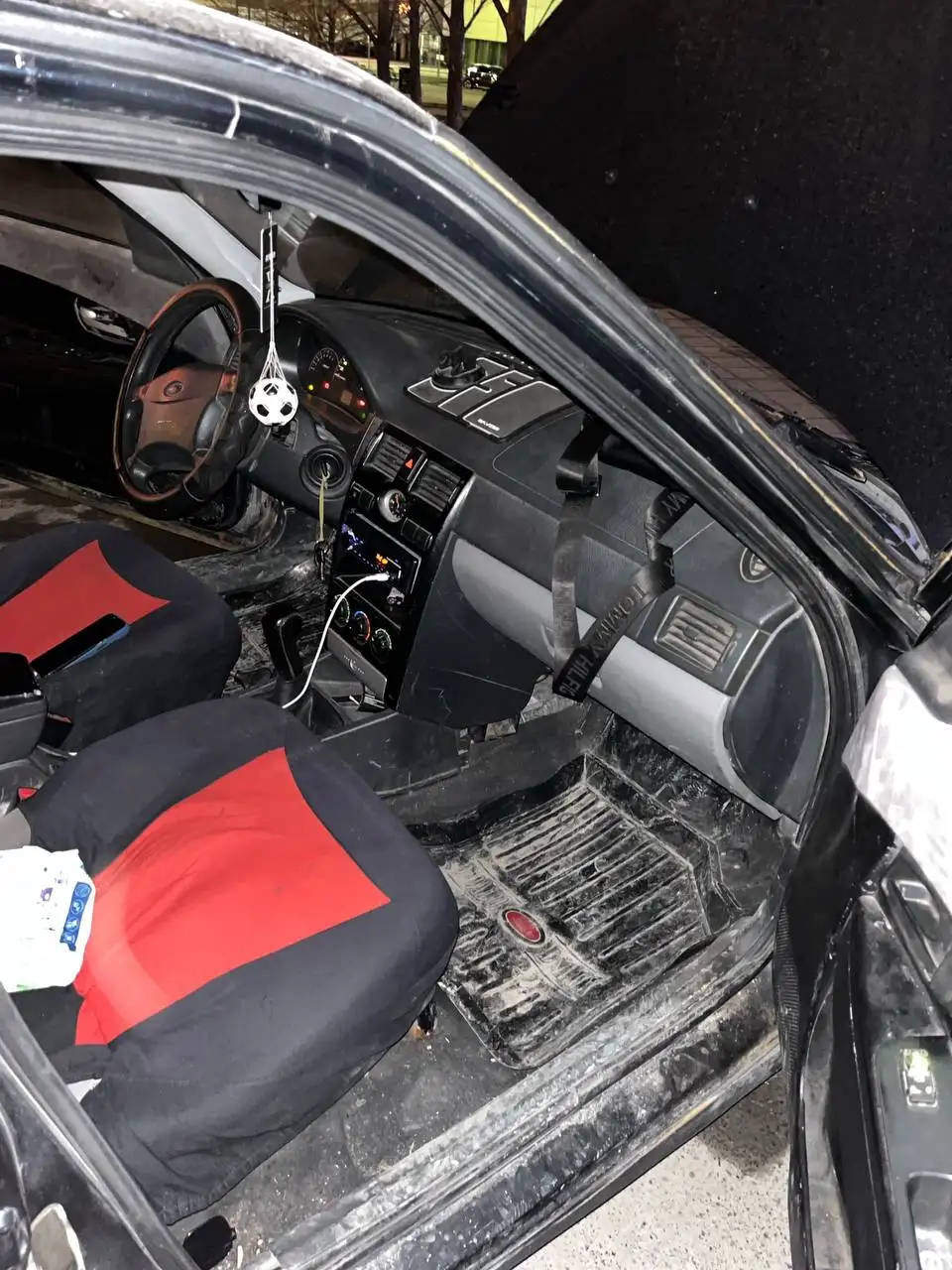 Продам Lada Priora 2008 года с пробегом 290000 км - Авто в Тюмень