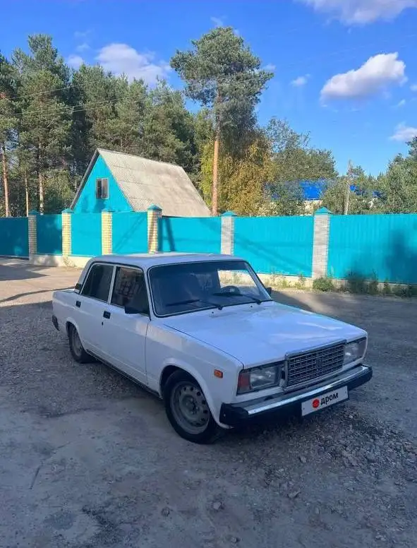 ВАЗ 2107 2007 года с новыми запчастями - Легковые автомобили (Авто) в Тюмень