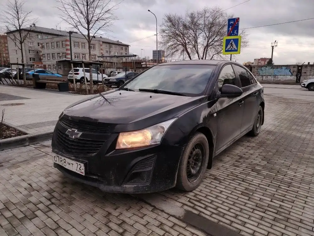 Шевроле Круз 2012 года с ГБО - Легковые автомобили (Авто) в Тюмень