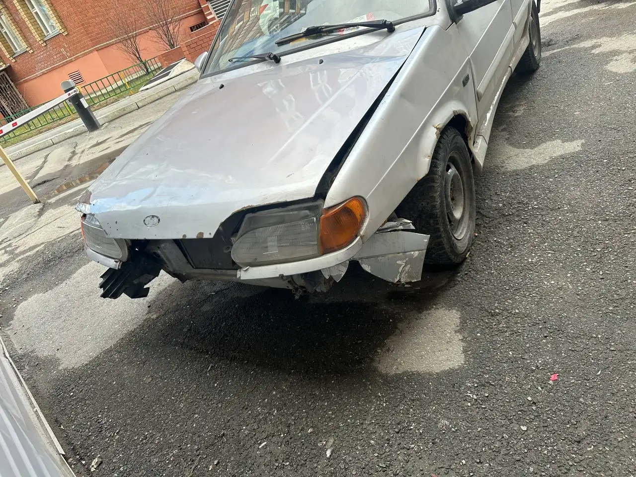 Продажа автомобиля ВАЗ 2115 2011 года на газу - Легковые автомобили (Авто) в Тюмень