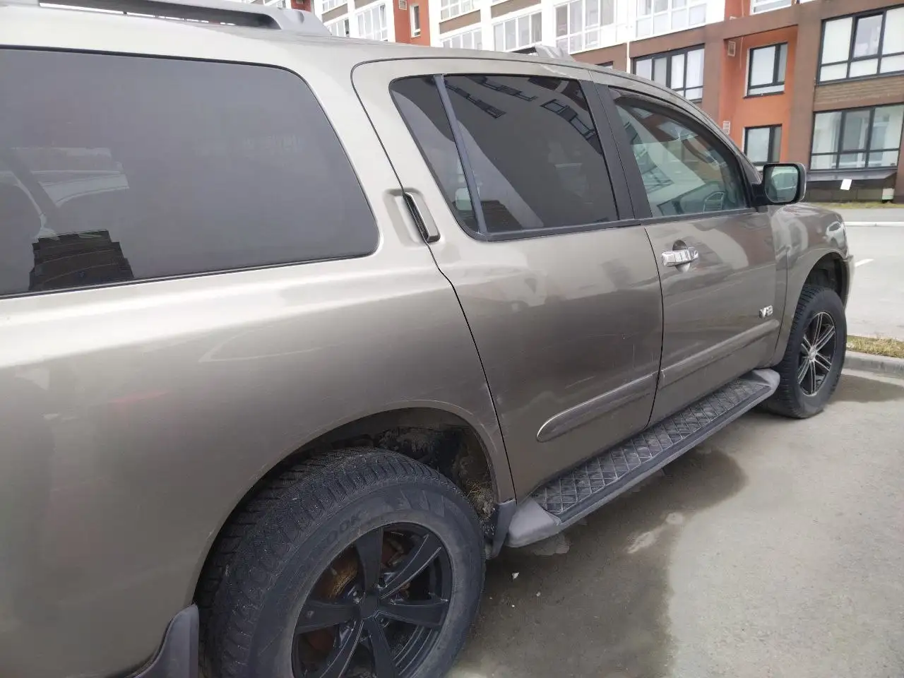 Продам Nissan Armada 2006 - Внедорожник (Авто) в Тюмень