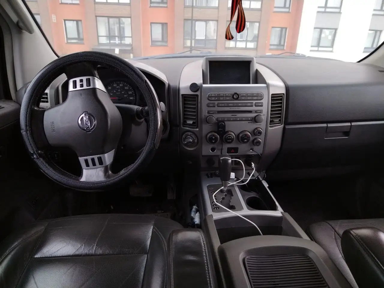 Продам Nissan Armada 2006 - Внедорожник (Авто) в Тюмень