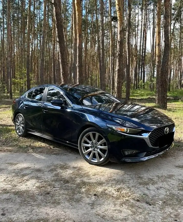 Mazda 3 2021 в отличном состоянии - Легковые автомобили (Авто) в Тюмень