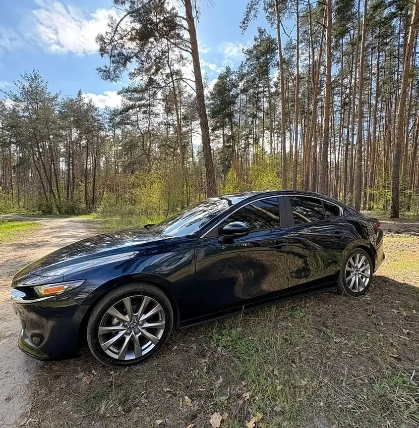 Mazda 3 2021 в отличном состоянии - Легковые автомобили (Авто) в Тюмень