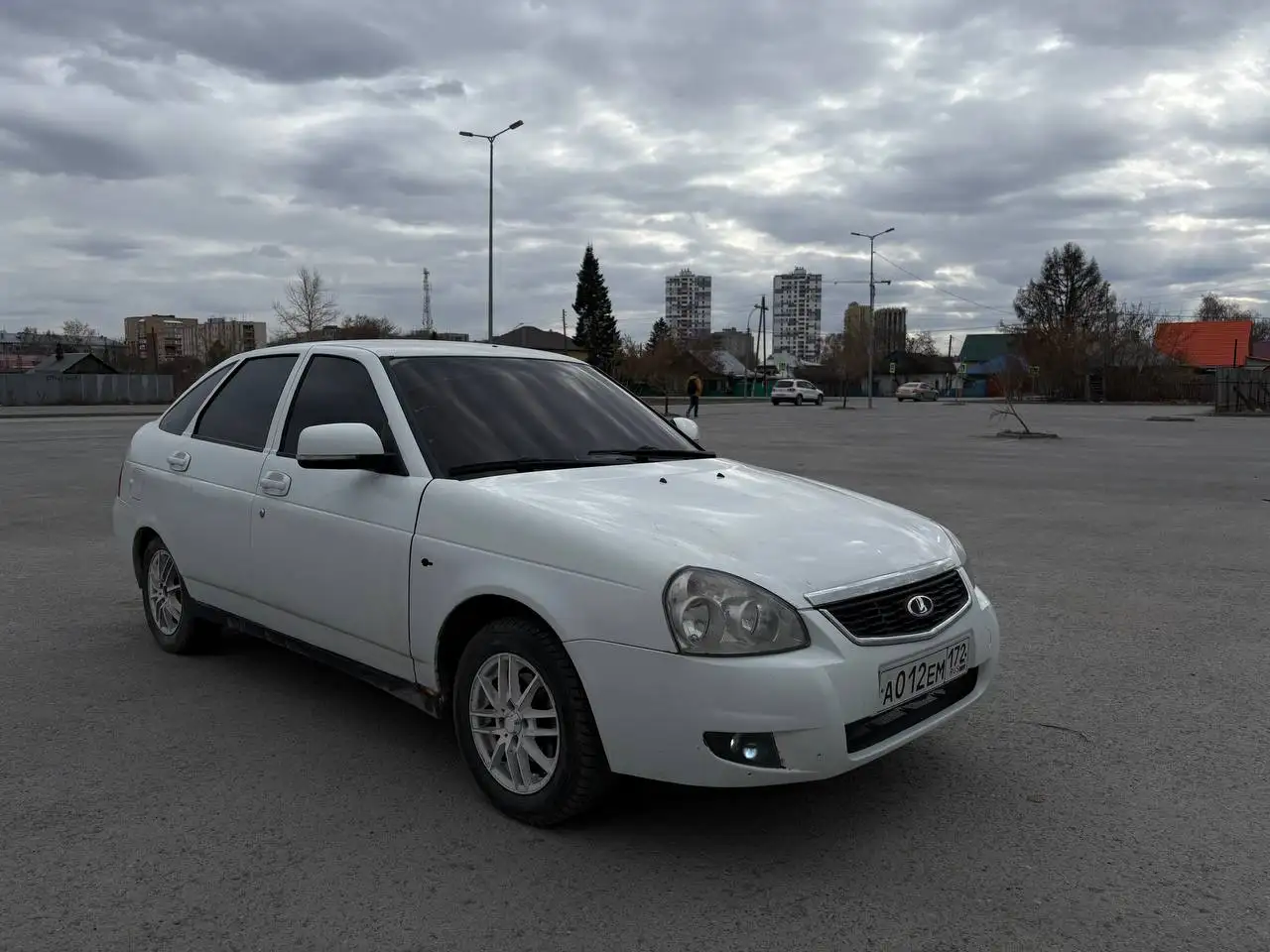 Продам Ладу Приору 2010 года - Легковые автомобили (Авто) в Тюмень