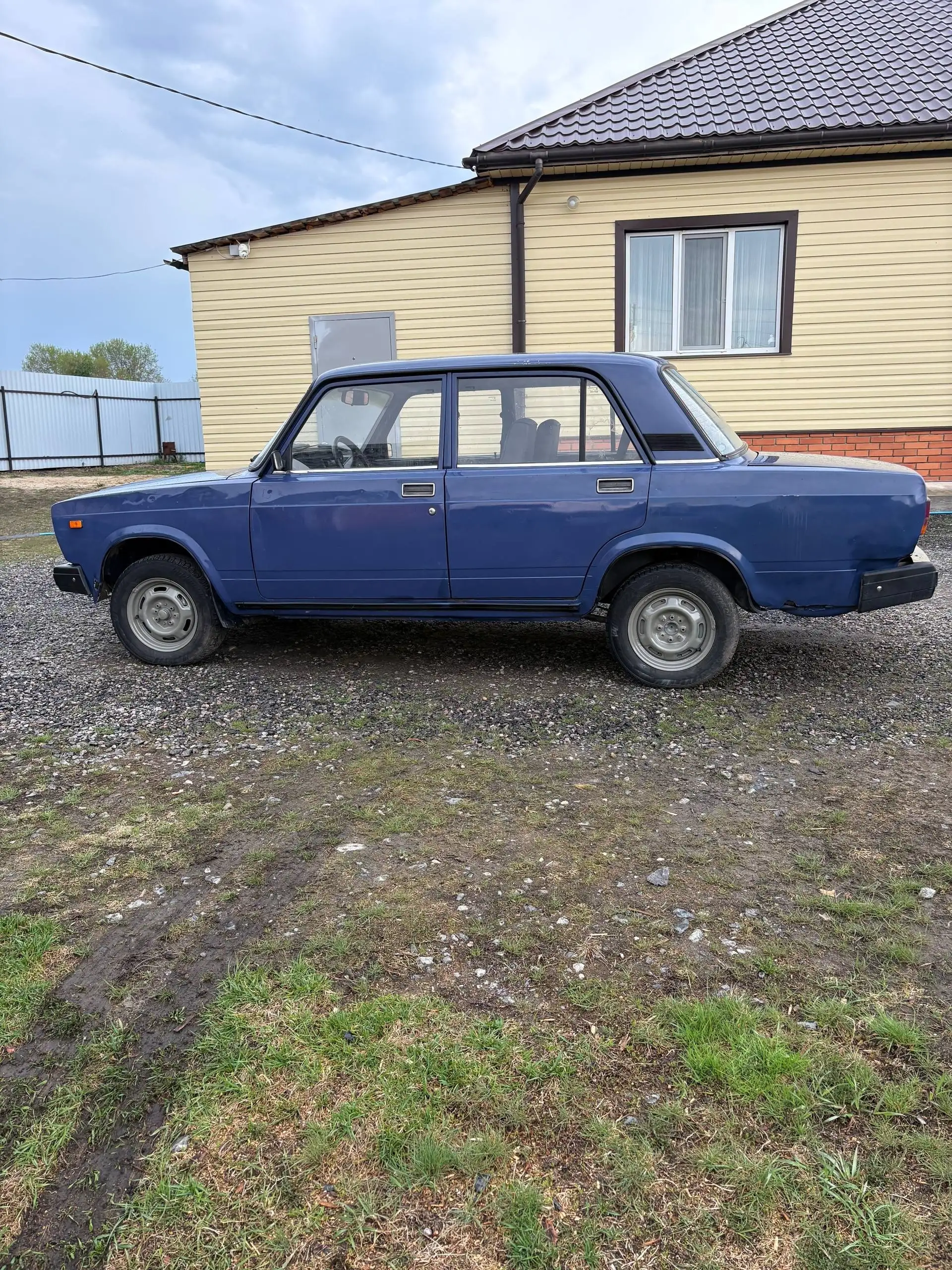 ВАЗ 2107 инжектор 2007/200? - Легковые автомобили (Авто) в Тюмень