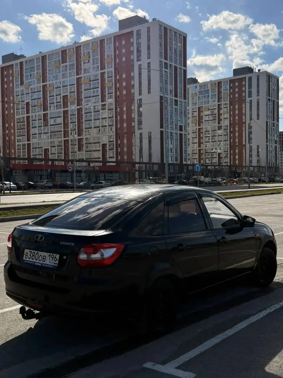 Гранта 2014 года выпуска - Авто в Тюмень