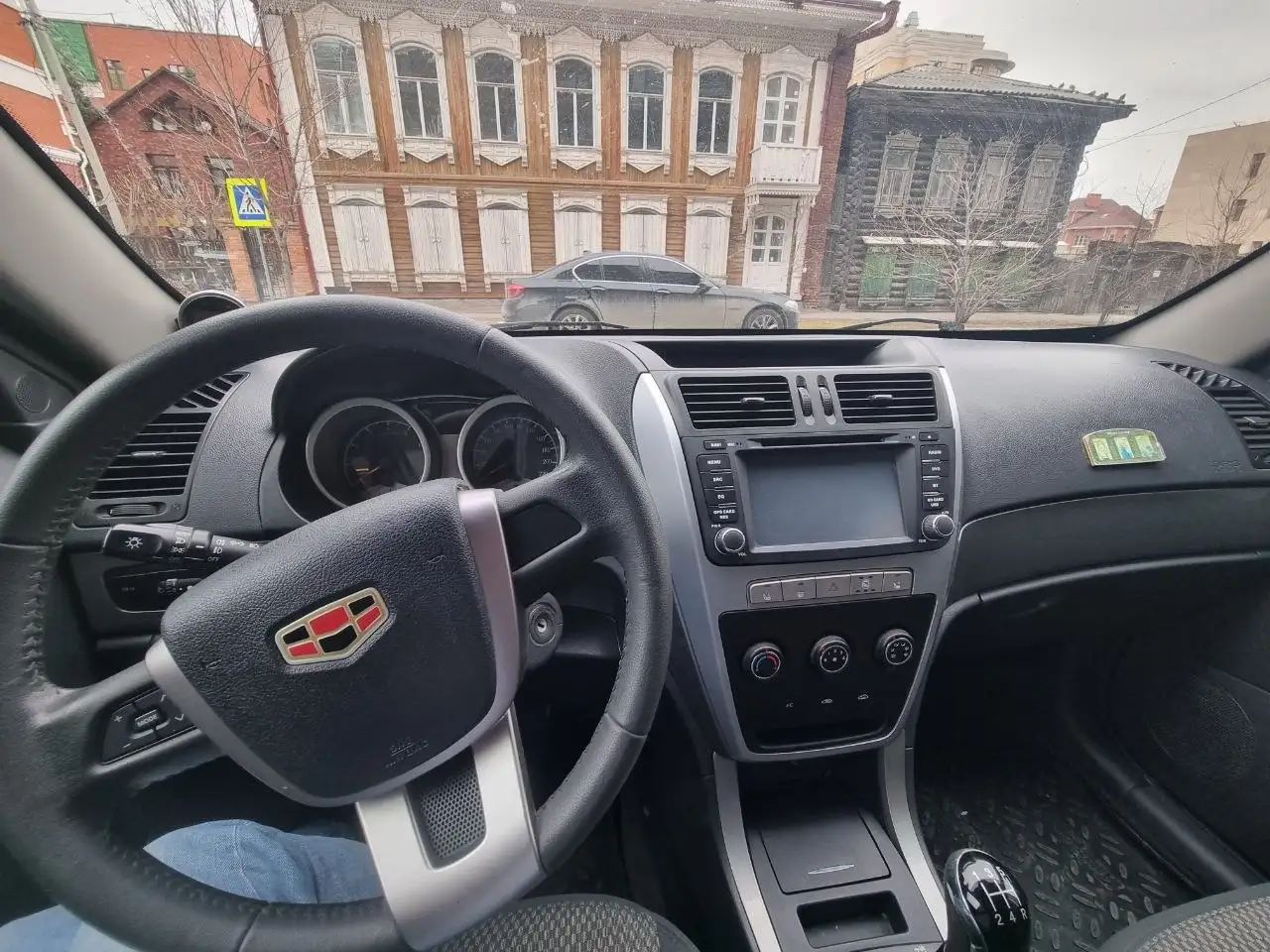Gelly Emgrand X7 2015 - Легковые автомобили (Авто) в Тюмень