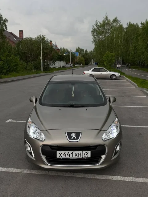 Peugeot 308 2012 - частное объявление в Тюмень
