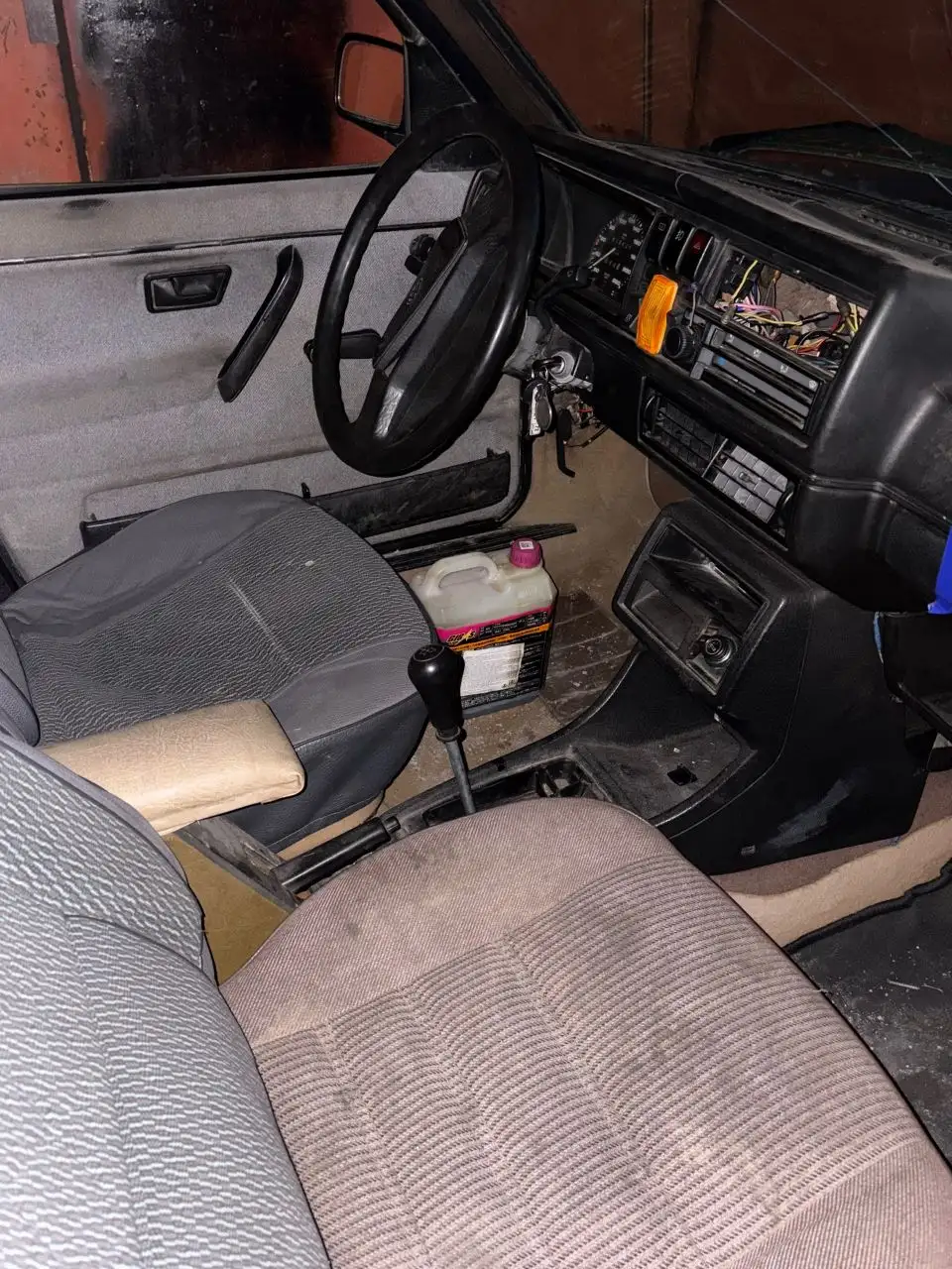 Volkswagen Jetta MK2 1.8 - Авто в Тюмень