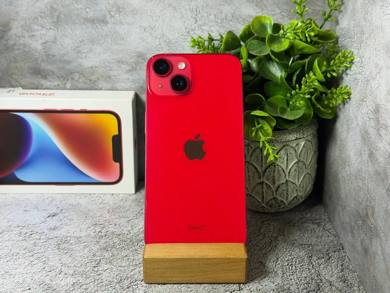 Обмен iPhone 14 на автомобиль - Авто в Тюмень