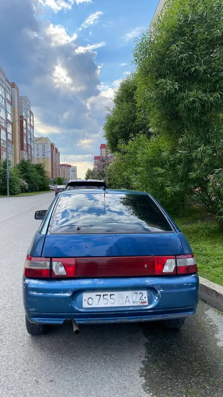 ВАЗ 2112 2004 года - ВАЗ 2112 (Авто) в Тюмень