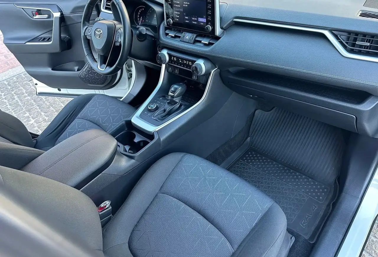 Toyota RAV4 Active+ AWD 2019 - Легковые автомобили (Авто) в Тюмень