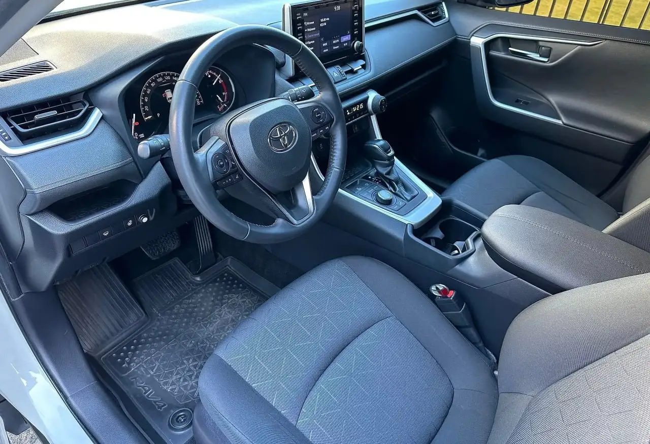 Toyota RAV4 Active+ AWD 2019 - Легковые автомобили (Авто) в Тюмень
