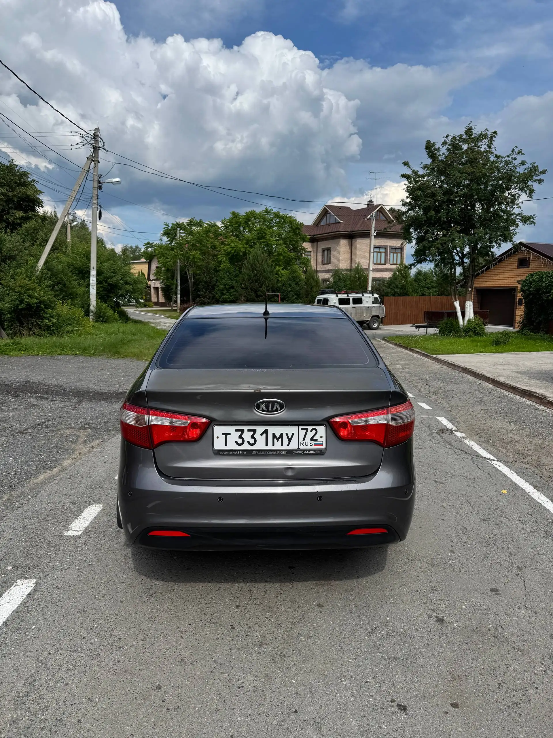 Kia Rio 3 поколения 2011 года в Тюмени - Легковые автомобили (Авто) в Тюмень