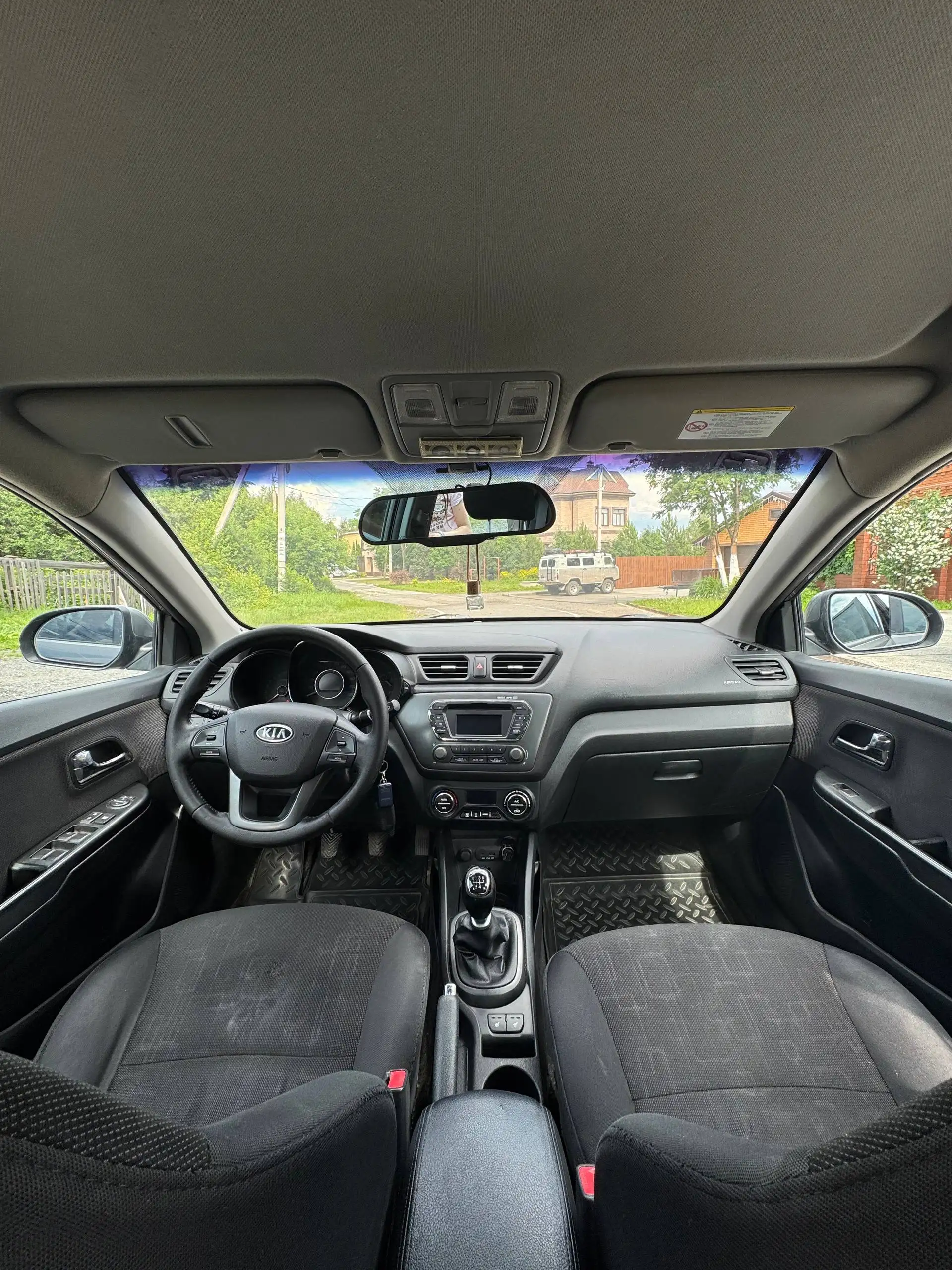Kia Rio 3 поколения 2011 года в Тюмени - Легковые автомобили (Авто) в Тюмень