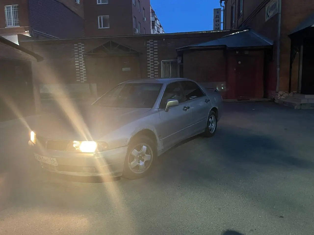 Продажа Mitsubishi Diamant 1996 - Легковые авто (Авто) в Тюмень