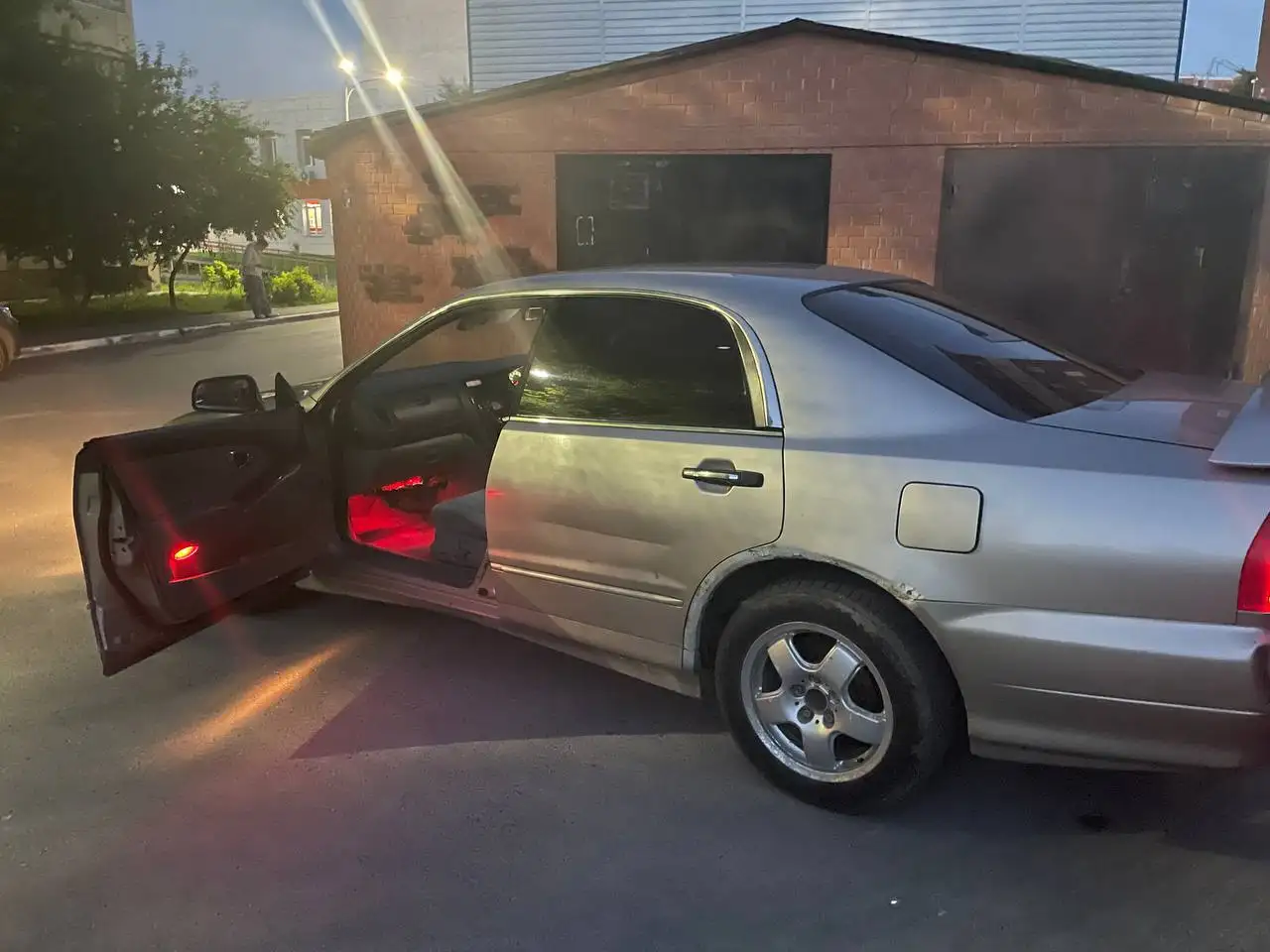 Продажа Mitsubishi Diamant 1996 - Легковые авто (Авто) в Тюмень