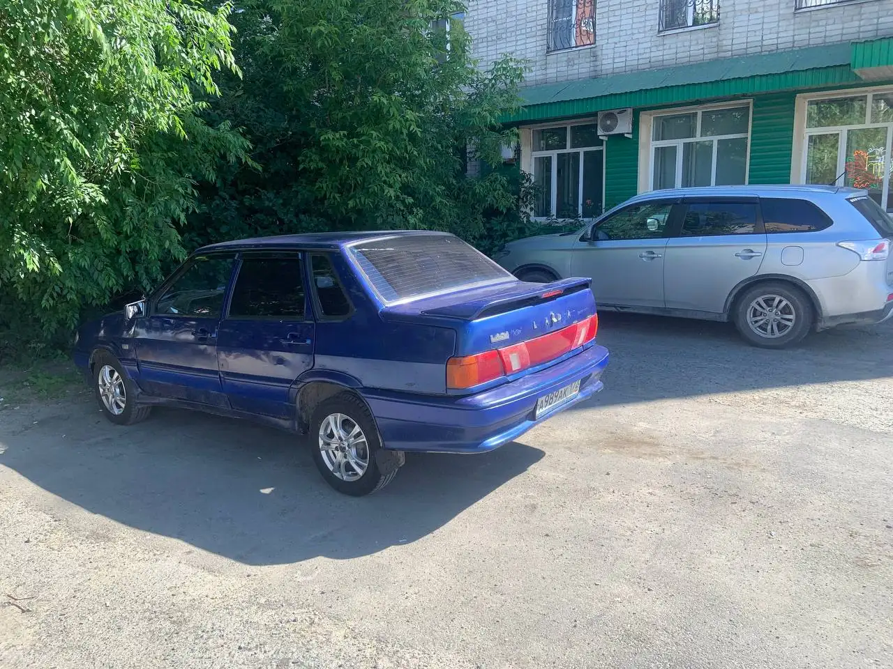 Автомобиль 2002 года - Легковые автомобили (Авто) в Тюмень