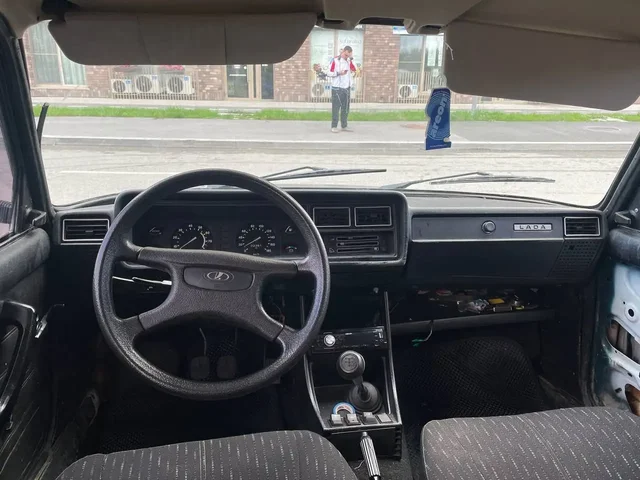 ВАЗ 2107 2010 года - Покупка автомобиля в Тюмень