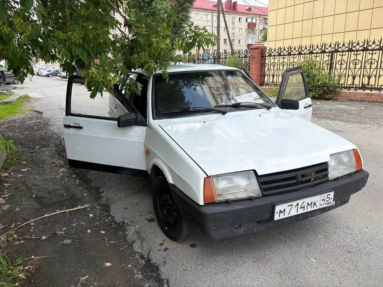 ВАЗ 21099 в хорошем состоянии - Легковые автомобили (Авто) в Тюмень