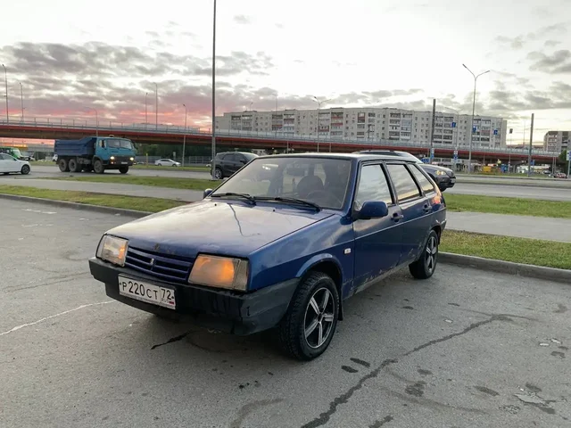 Продажа ВАЗ 2109 2001г - Легковые автомобили в Тюмень
