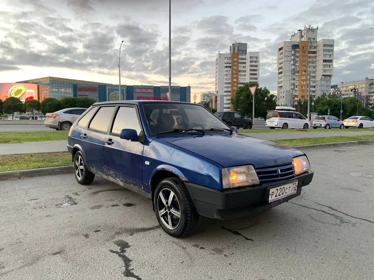 Продажа ВАЗ 2109 2001г - Легковые автомобили (Авто) в Тюмень
