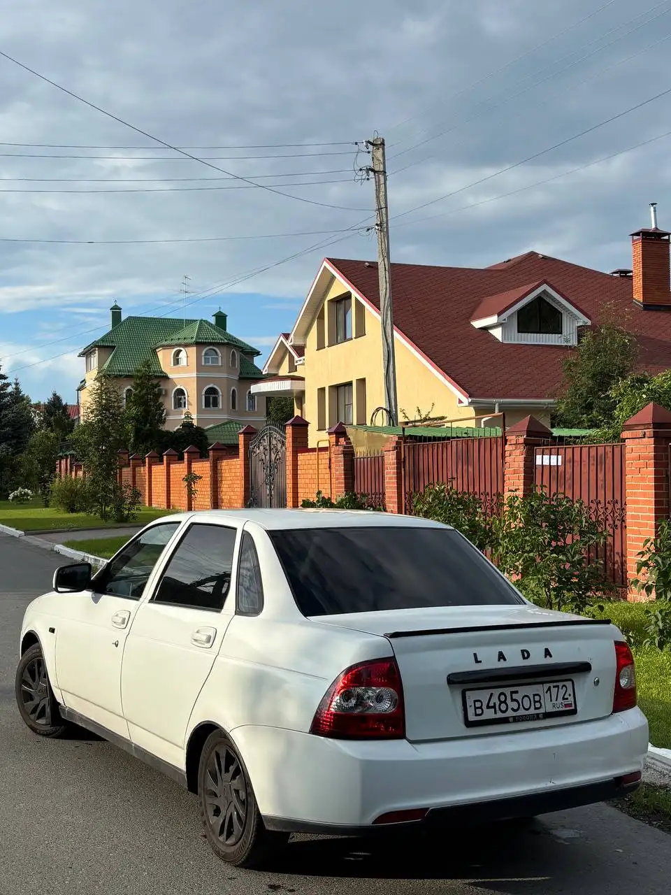 Лада Приора 2013 - Легковые автомобили (Авто) в Тюмень