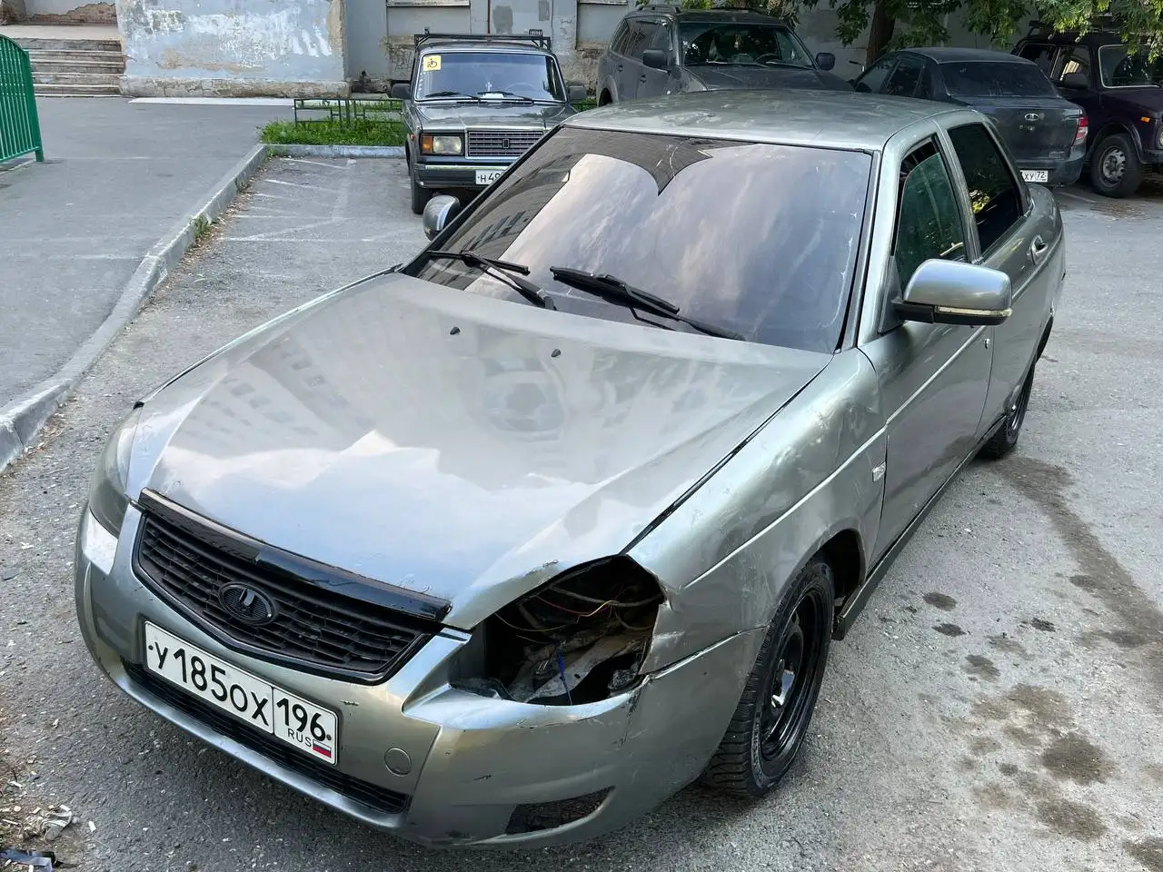 Lada Priora 2011 - Легковые автомобили (Авто) в Тюмень
