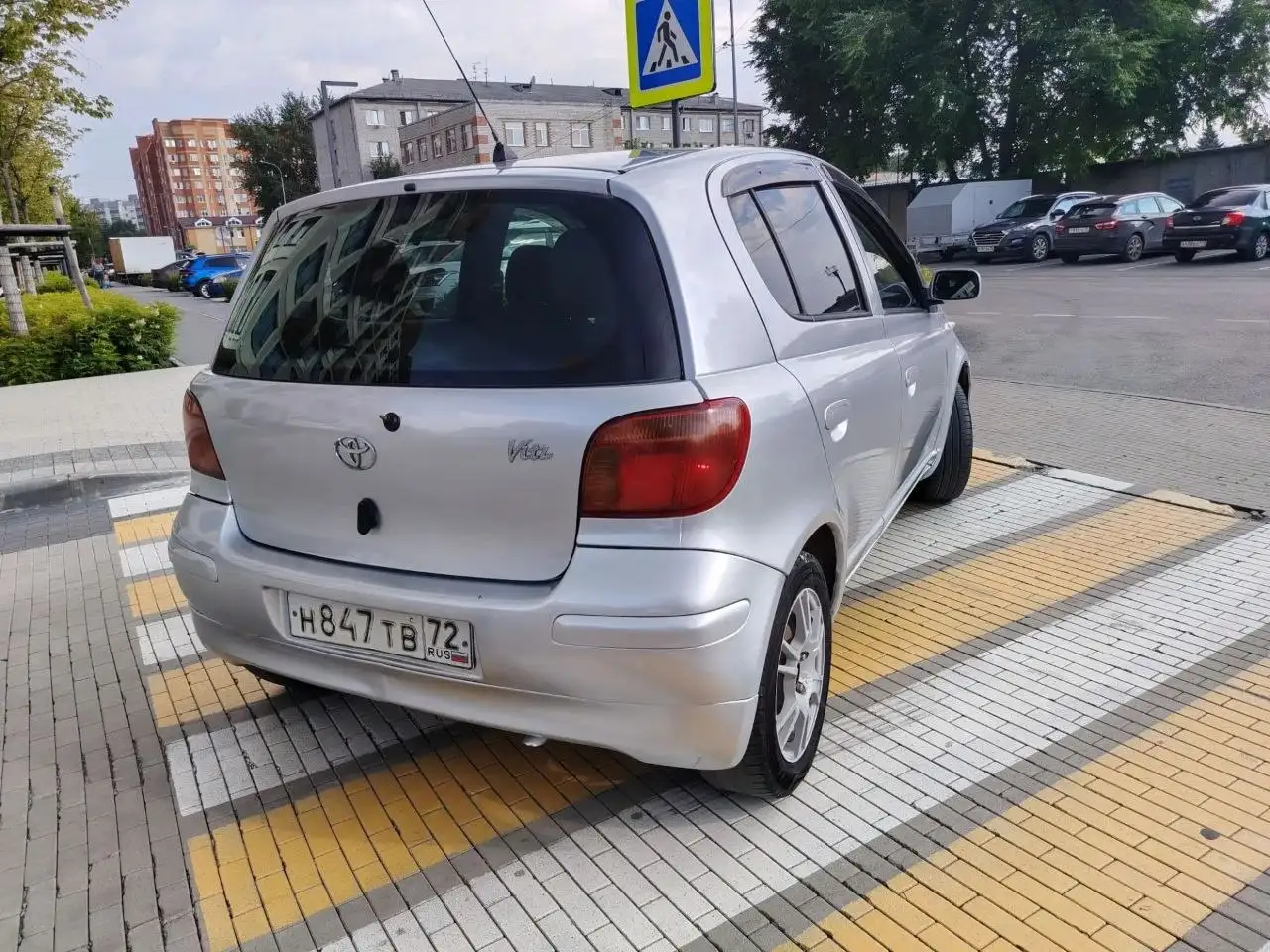 Продам авто 2002 и 2003 - Легковые автомобили (Авто) в Тюмень