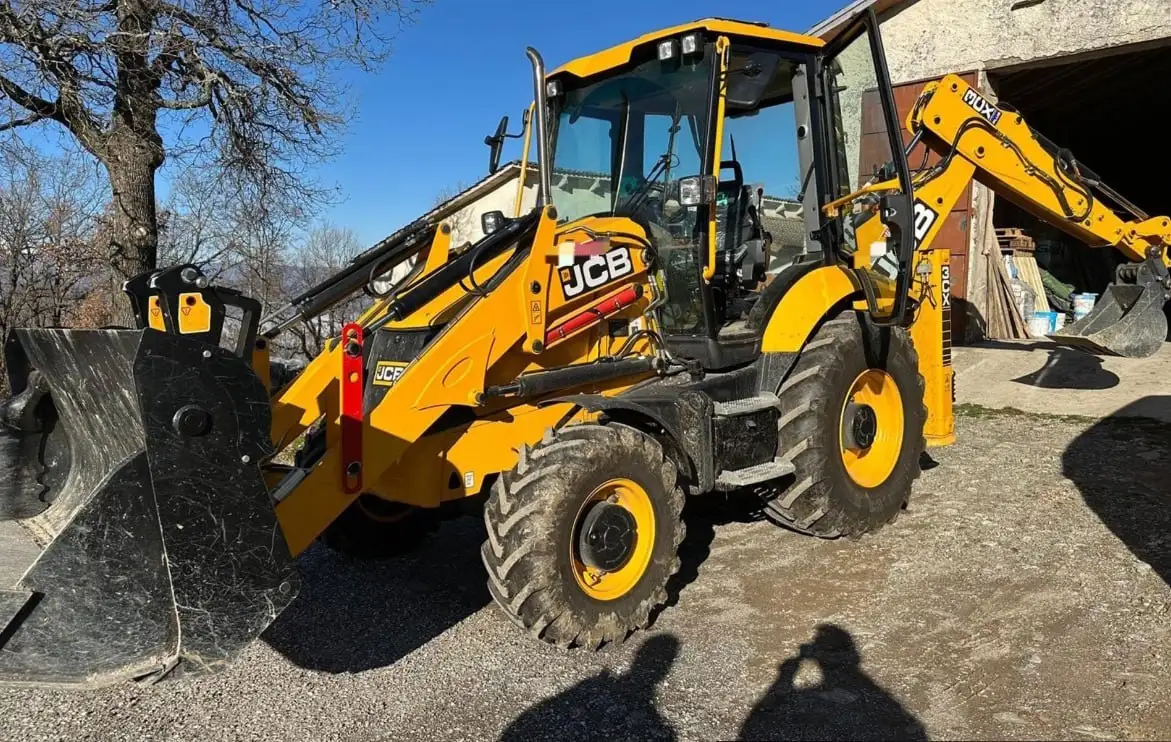 JCB 3CX 2022 - Спецтехника (Авто) в Тюмень