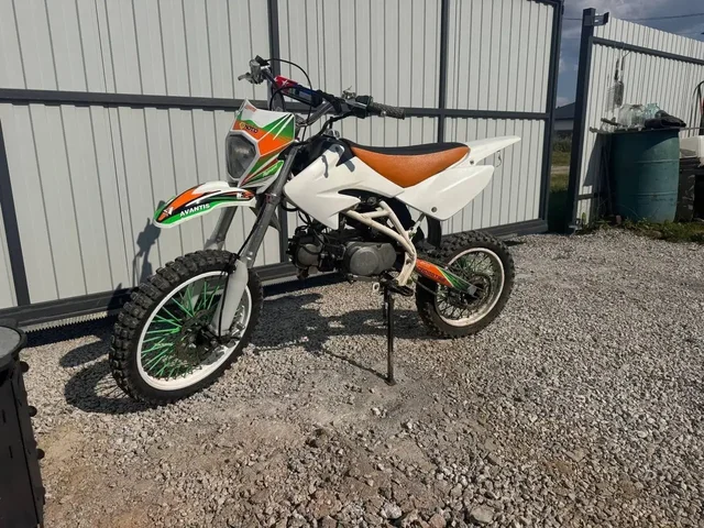 Продам мотоцикл Avantis 125 classic - Вейпы и жидкости в Тюмень