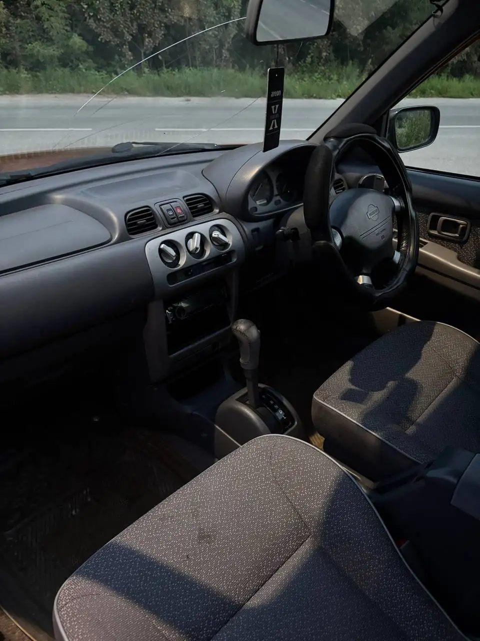Продажа Nissan March 2000 года - Легковые автомобили (Авто) в Тюмень