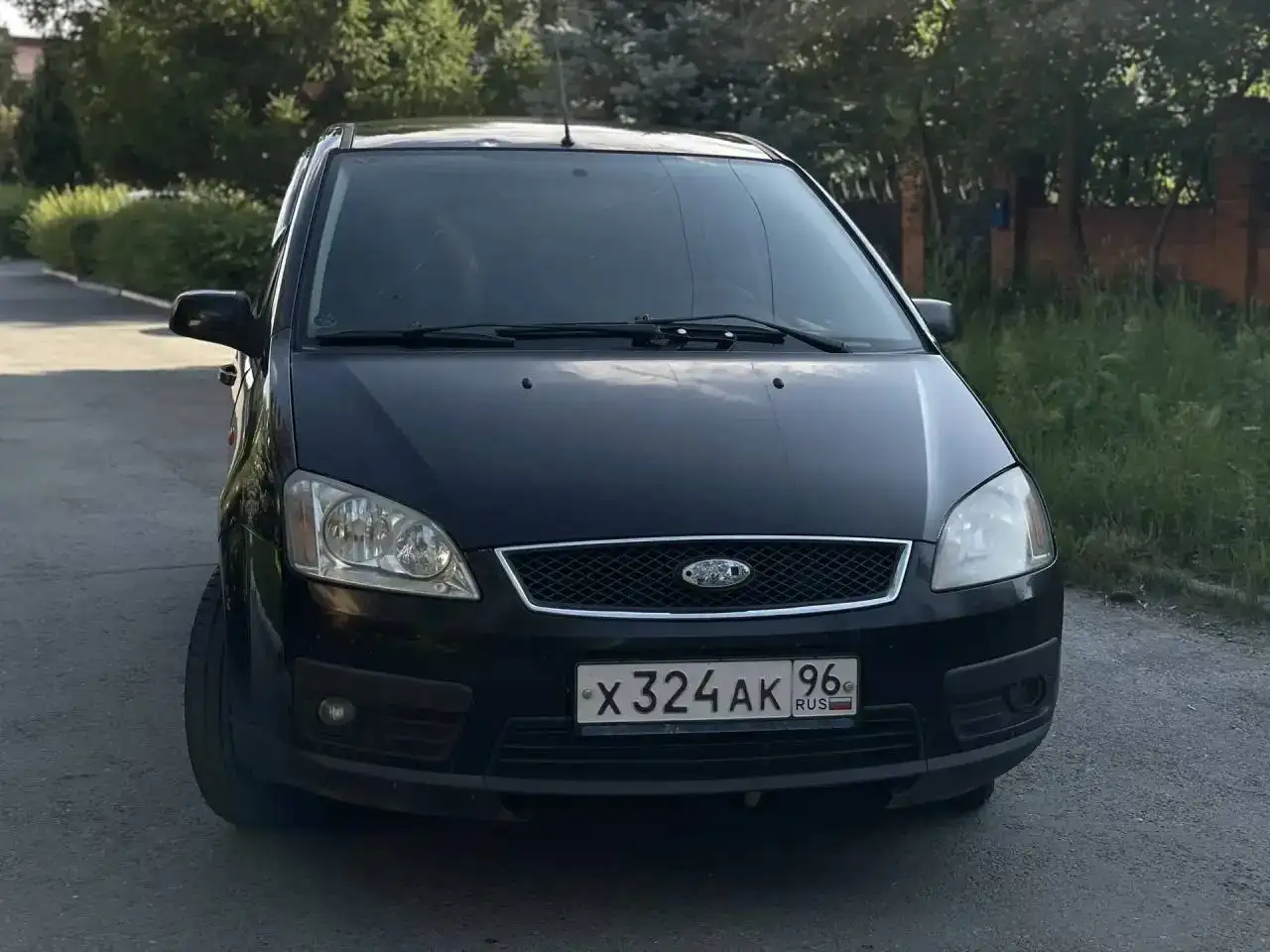 Форд Фокус С-МАХ 2004 года в Тюмени - Легковые автомобили (Авто) в Тюмень