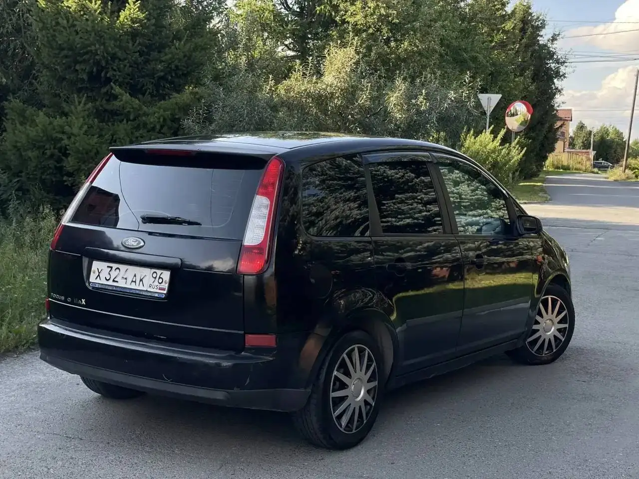 Форд Фокус С-МАХ 2004 года в Тюмени - Легковые автомобили (Авто) в Тюмень