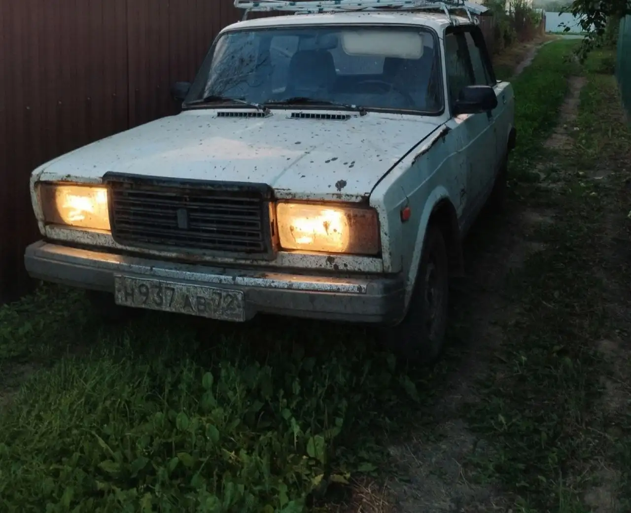 ВАЗ 2107 1994 года, снят с учета, требует ремонта - Легковые автомобили (Авто) в Тюмень
