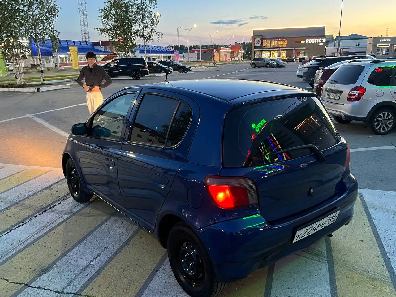 Toyota Vitz 2001 в Нижневартовске - Легковые автомобили (Авто) в Нижневартовск