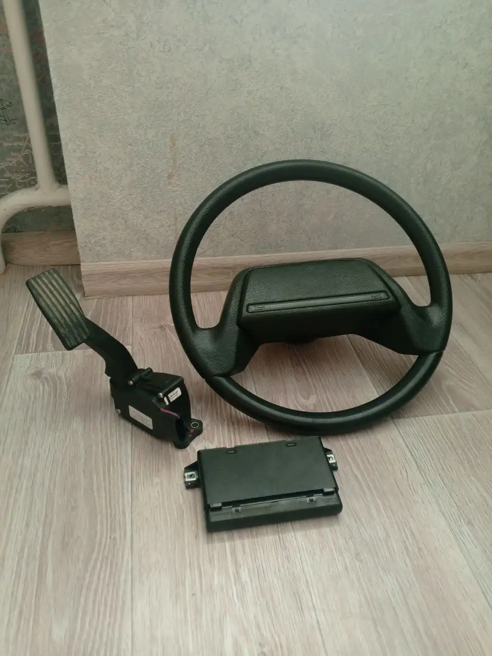 Автозапчасти по 500 рублей - Запчасти в Тюмень