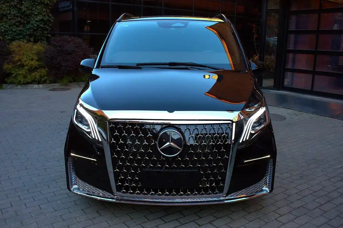 Mercedes-Benz V-Класс 3 поколение 2025