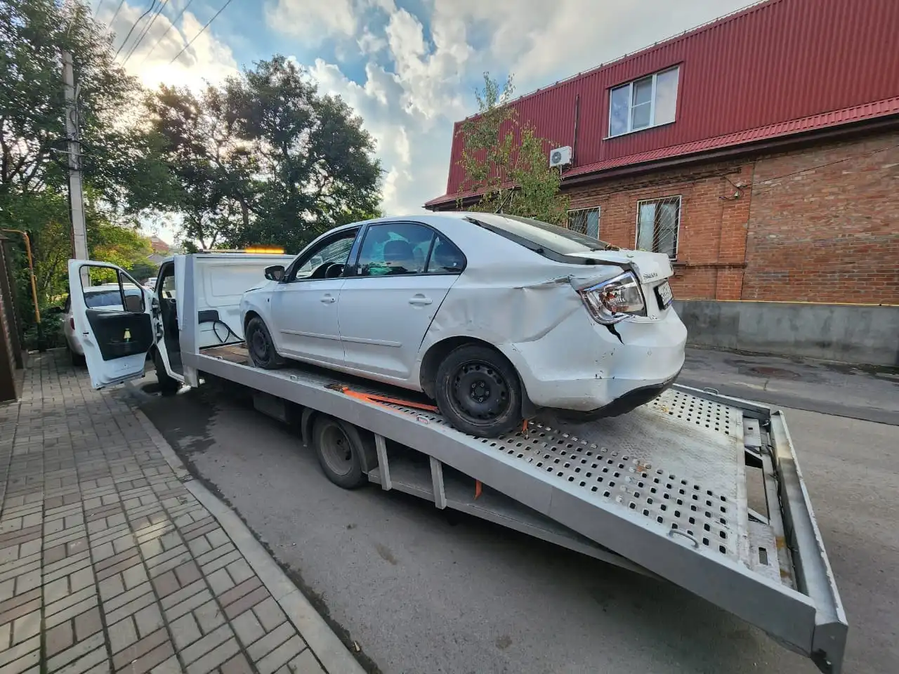 Skoda Rapid 2014 после ДТП